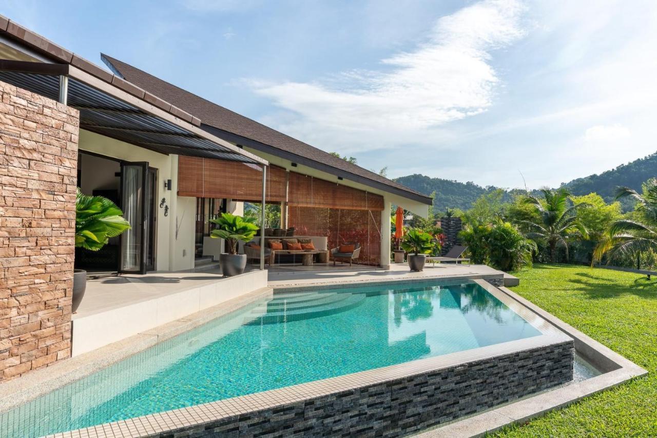 Sunset Valley Holiday Houses Padang Mat Sirat Exterior photo