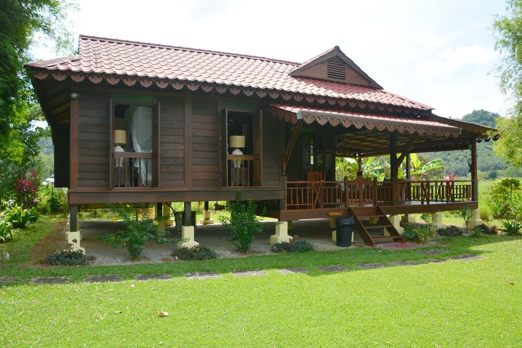 Sunset Valley Holiday Houses Padang Mat Sirat Exterior photo